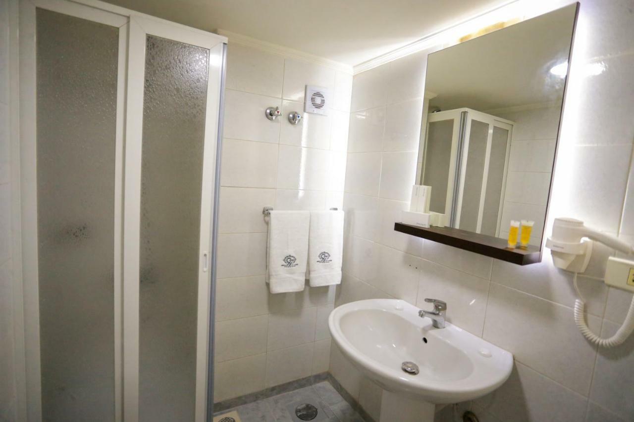 Nine Seven Hotel Adma wa Dafneh Exterior photo