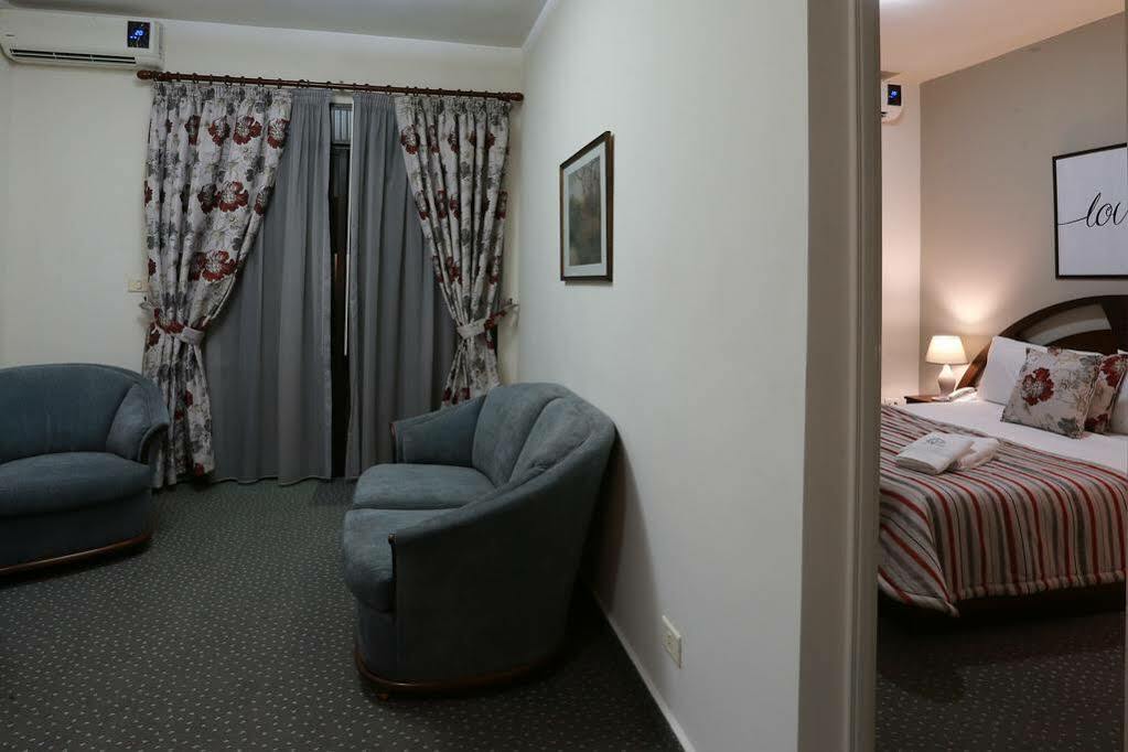 Nine Seven Hotel Adma wa Dafneh Exterior photo